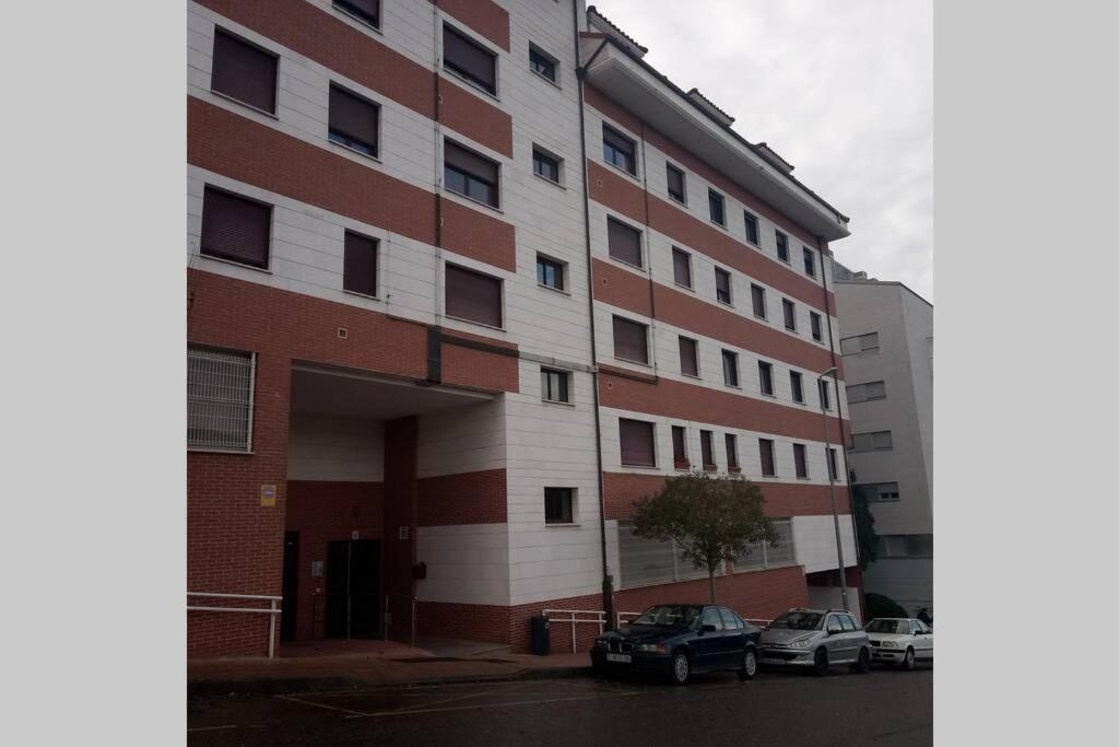 El Pisito De Rodrigo II Apartment Ribadesella Bagian luar foto